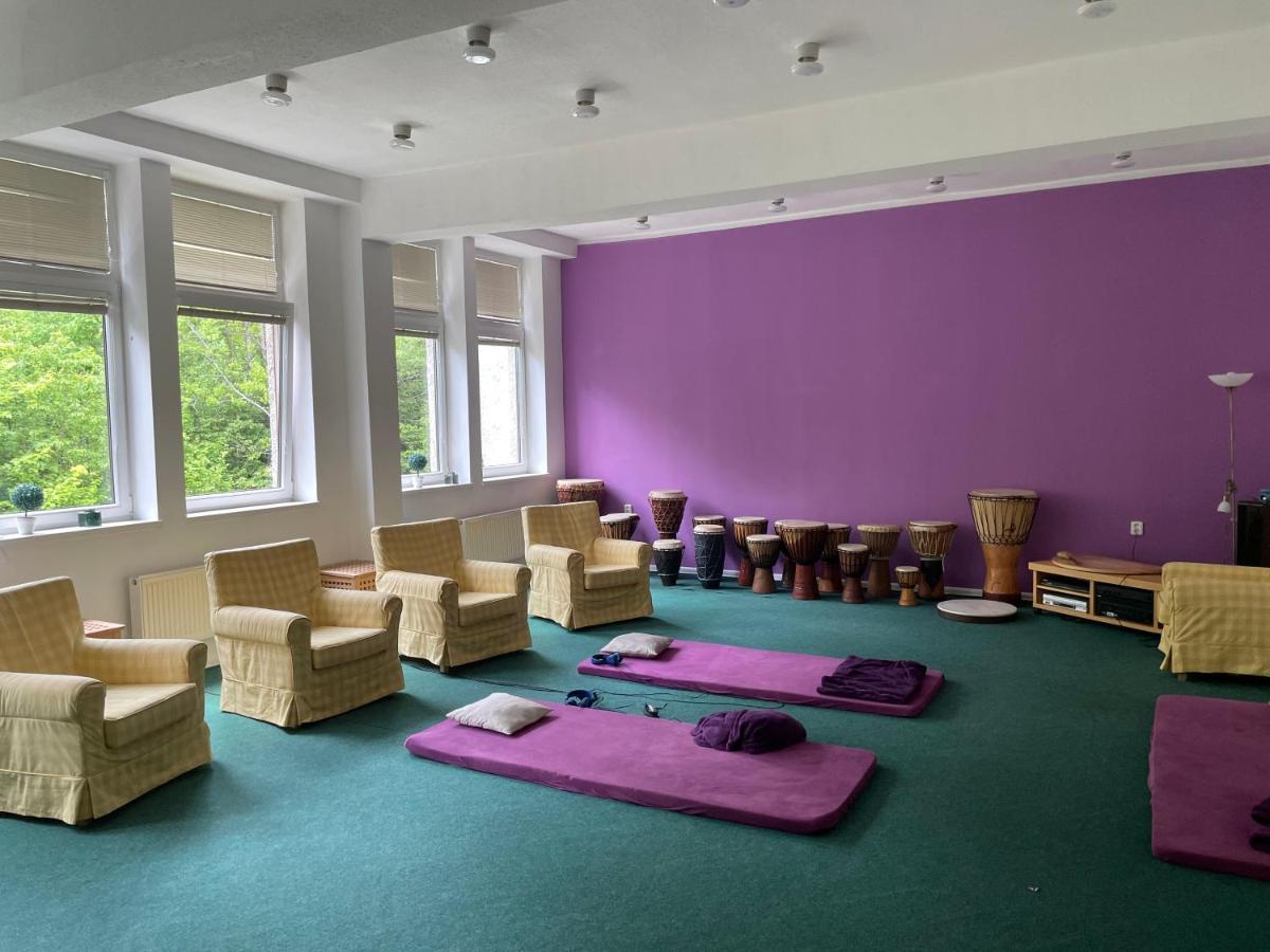 Hotel Brainy Karásznó Kültér fotó
