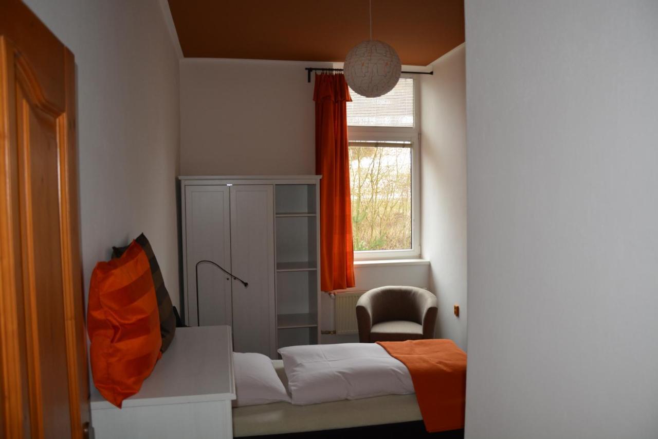 Hotel Brainy Karásznó Kültér fotó
